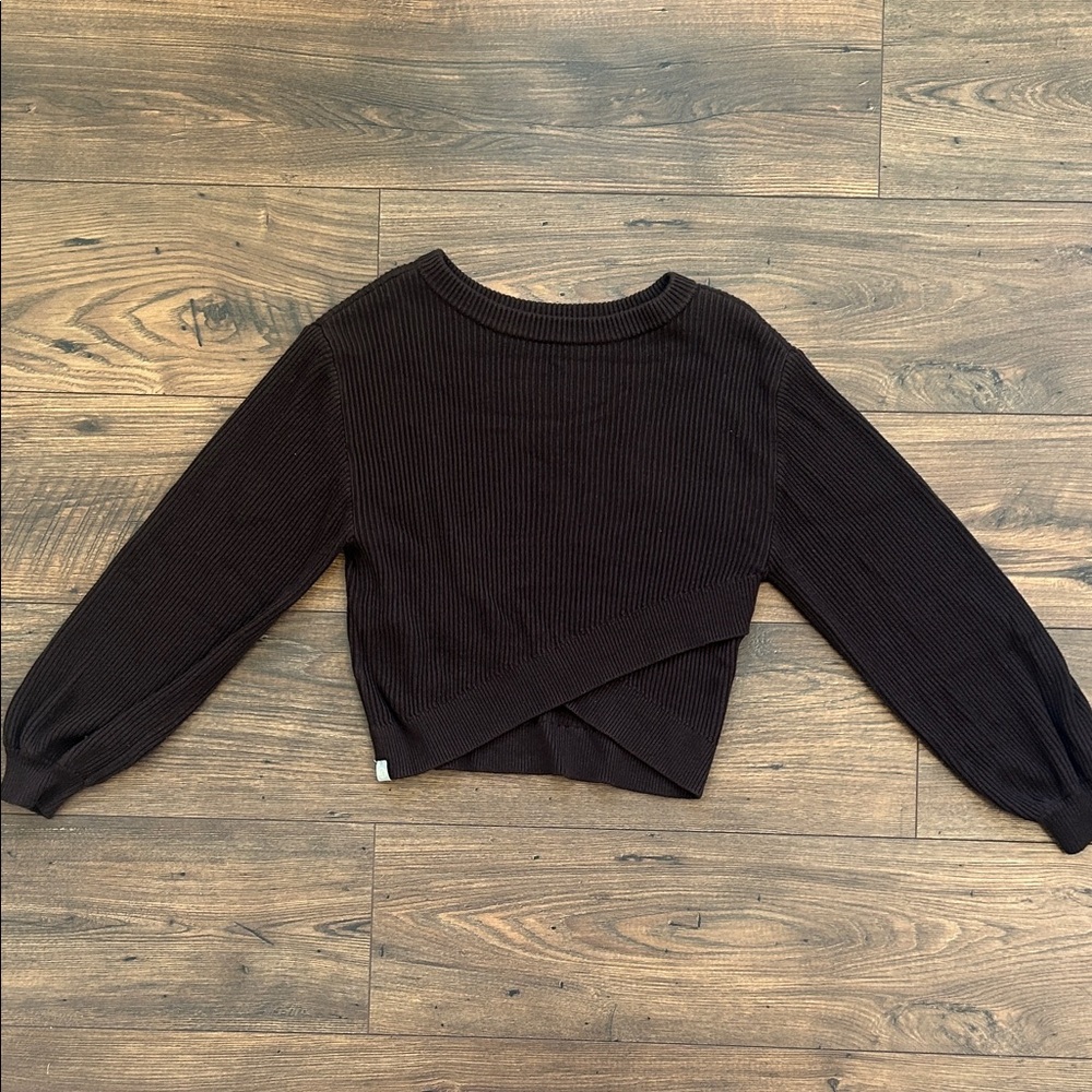 Lululemon Ribbed Crissed Top